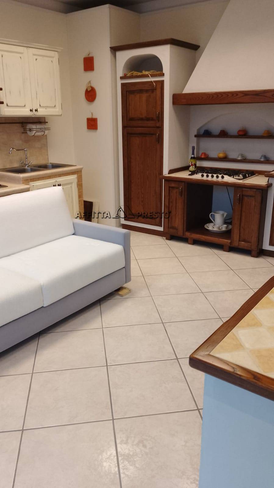 Negozio in affitto a Forl