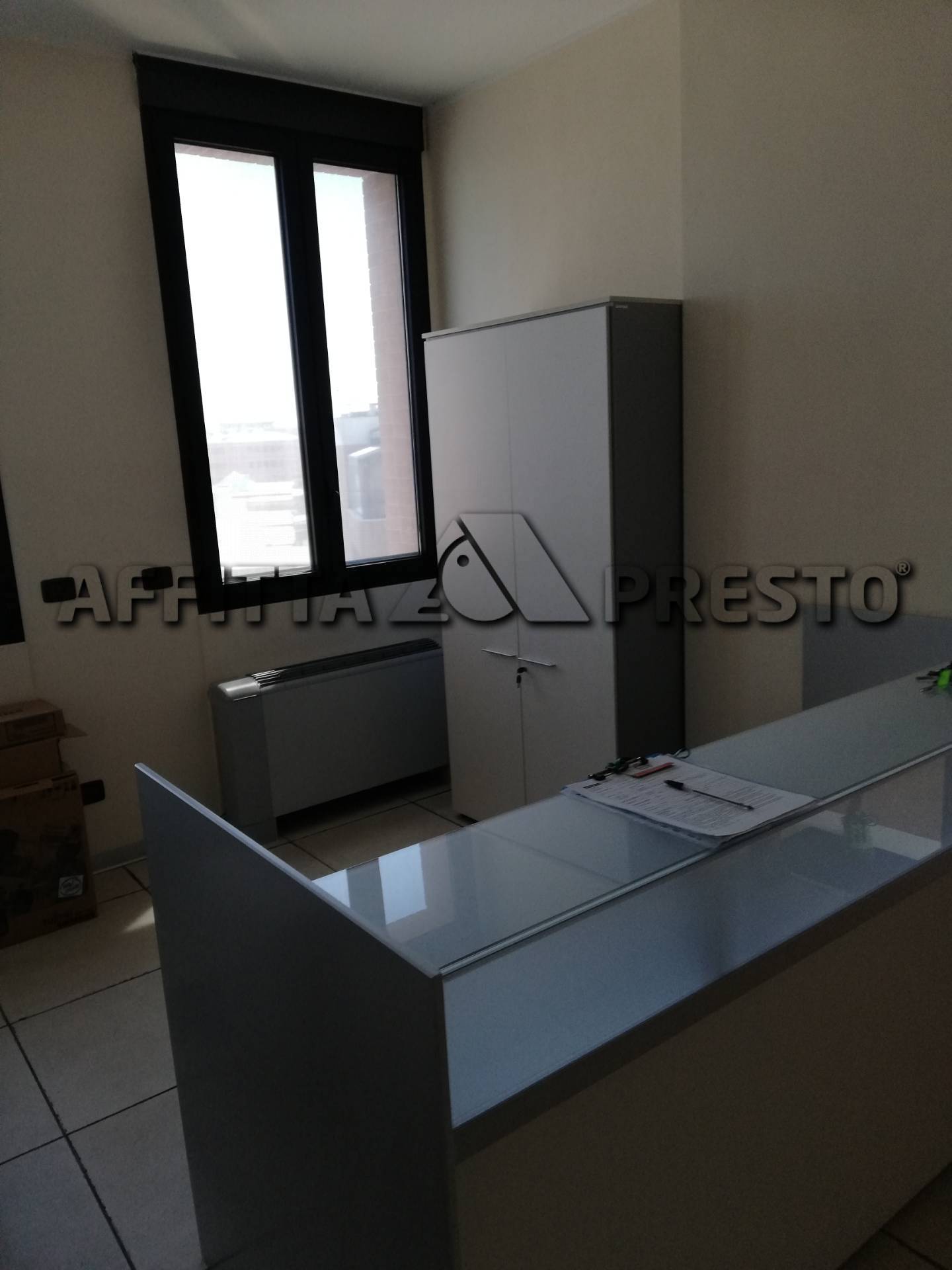 Fondo Commerciale in affitto a Forl