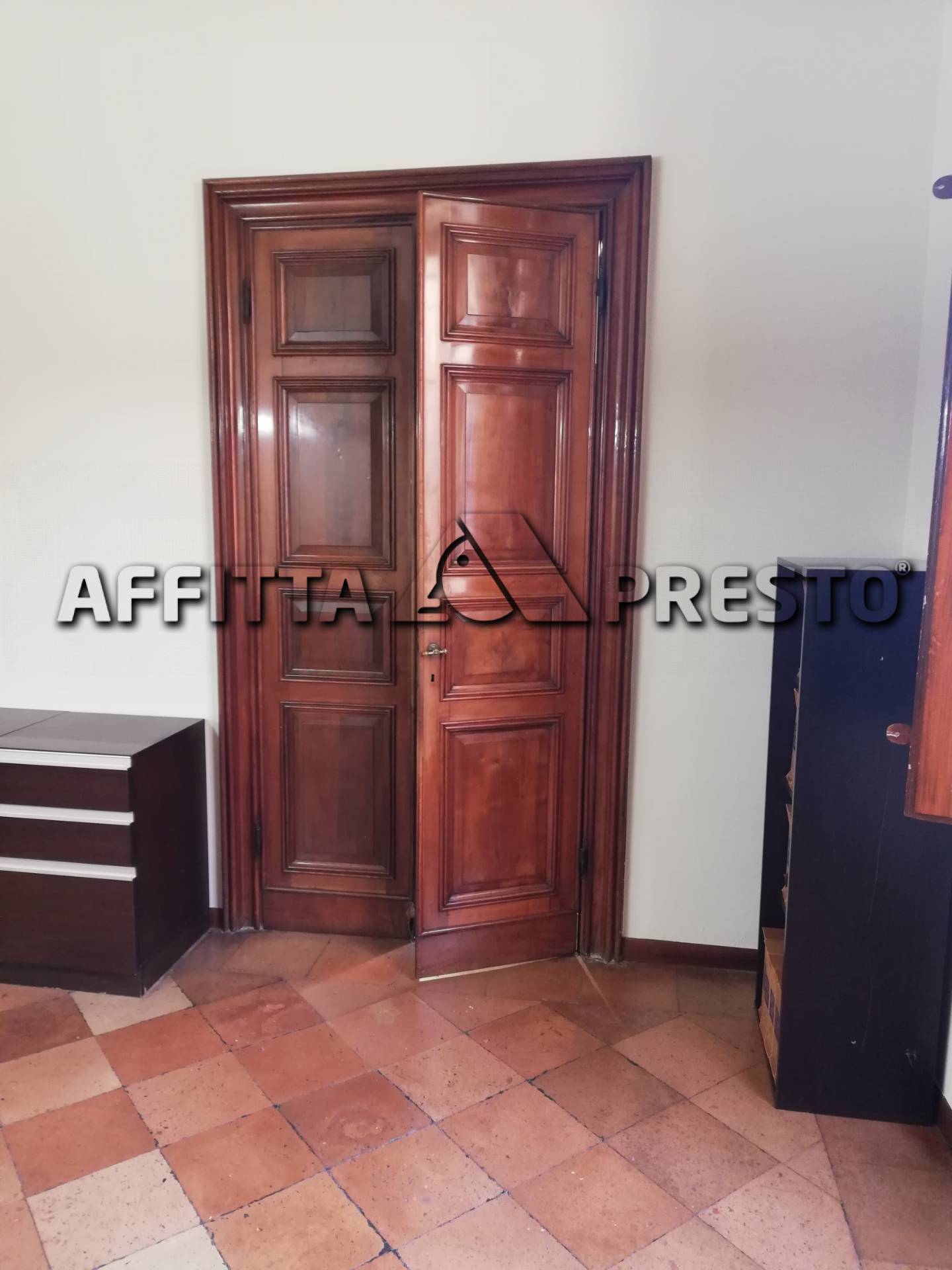 Ufficio in affitto a Forl