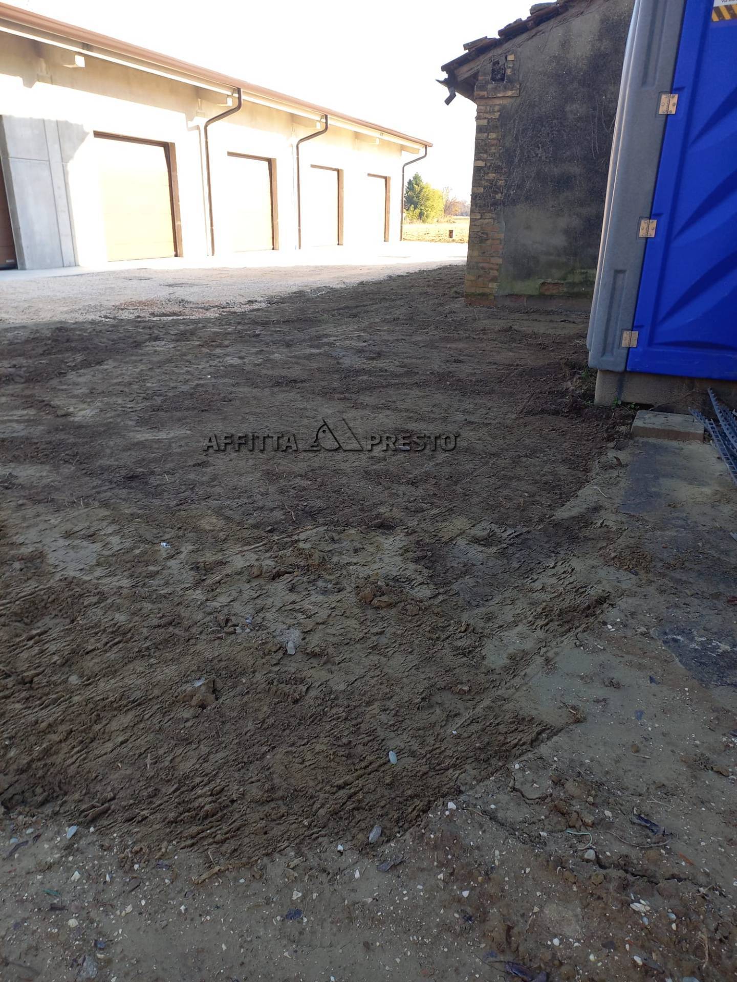 Magazzino in affitto a Forl