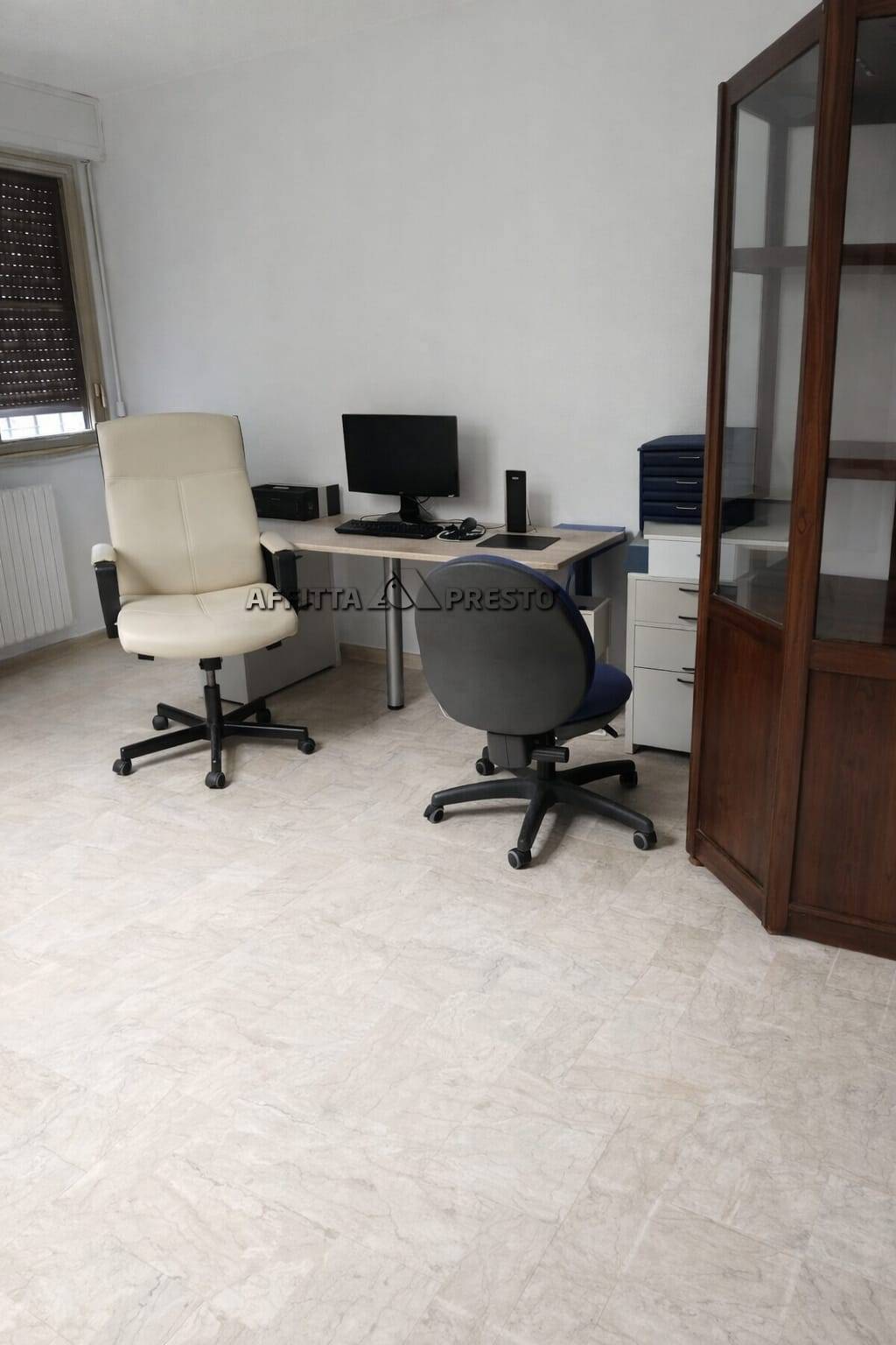 Magazzino in affitto a Forl, Prima periferia