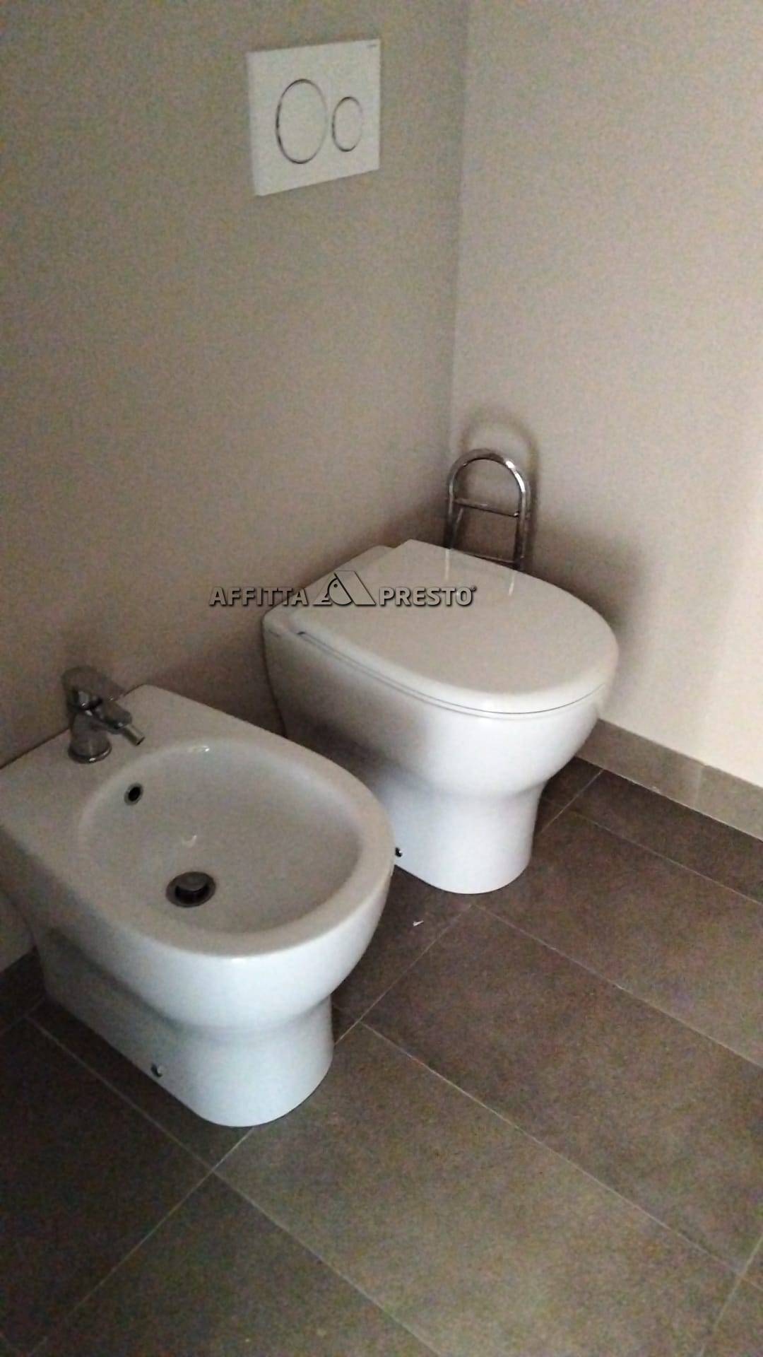 Ufficio in affitto a Forl, Altro