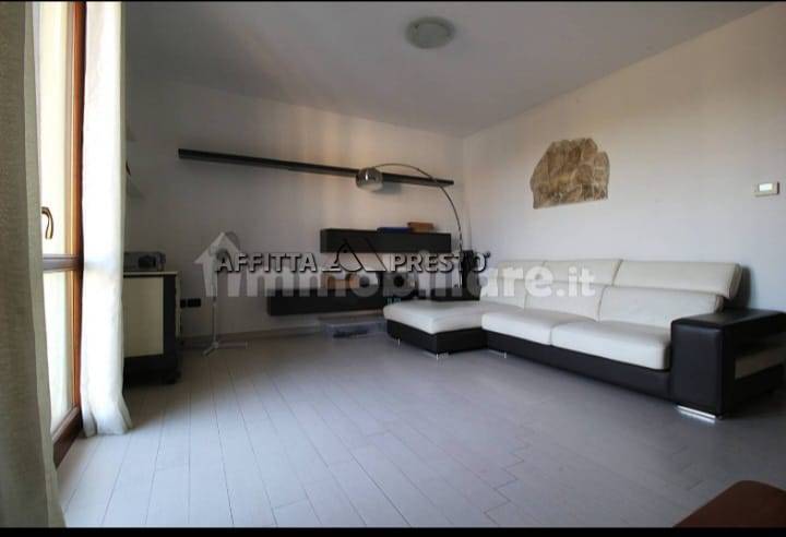 Appartamento in affitto a Forl