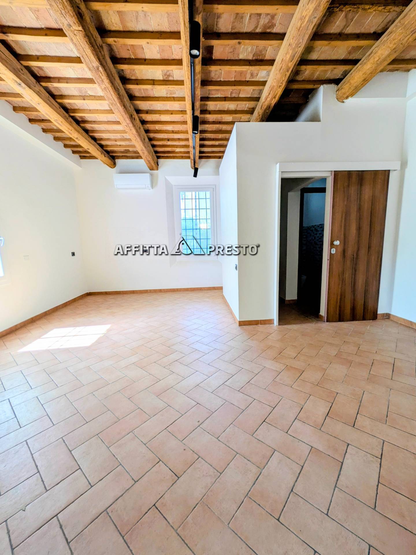 Appartamento in affitto a Forl, Villafranca
