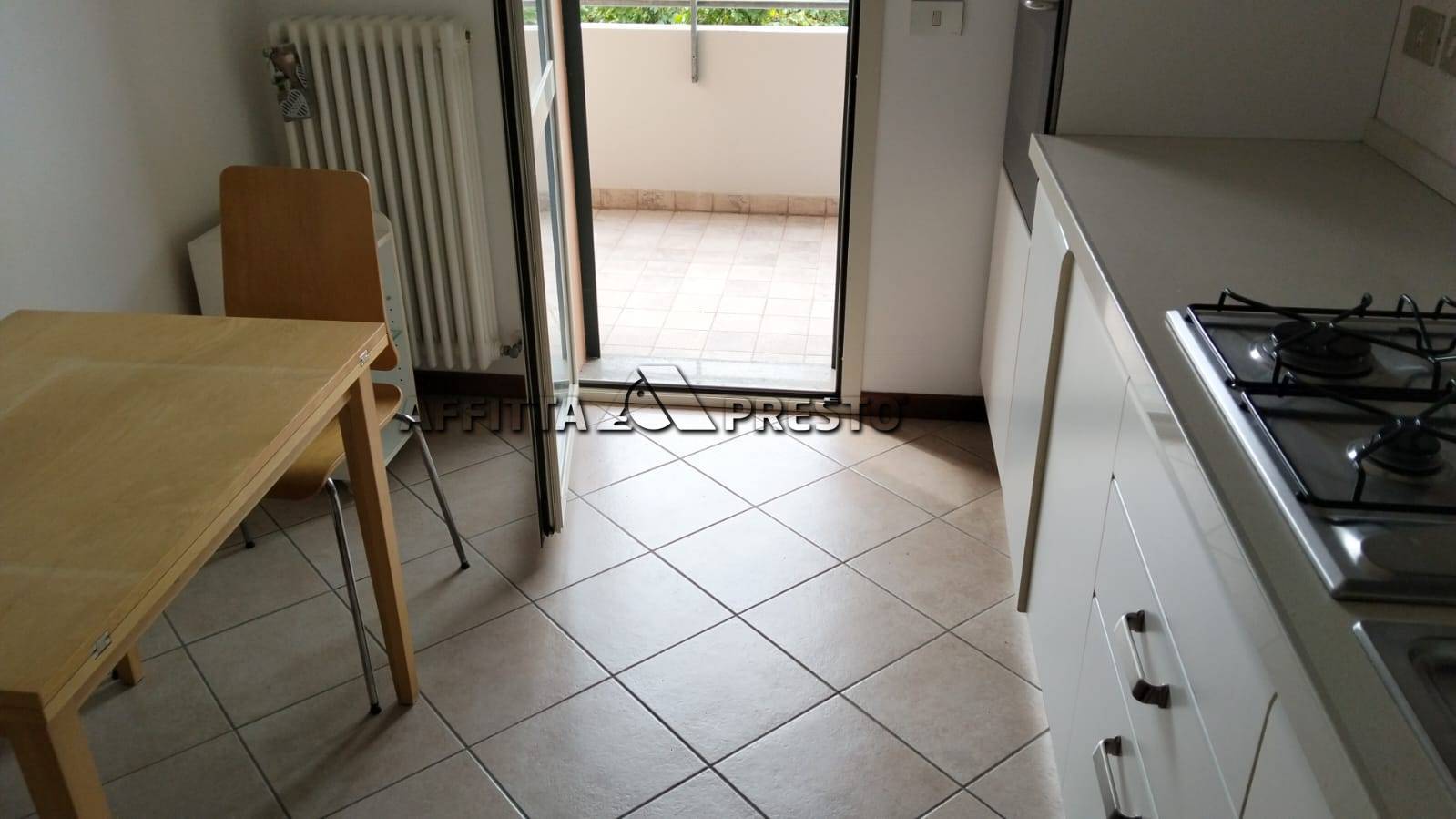 Appartamento in affitto a Forl