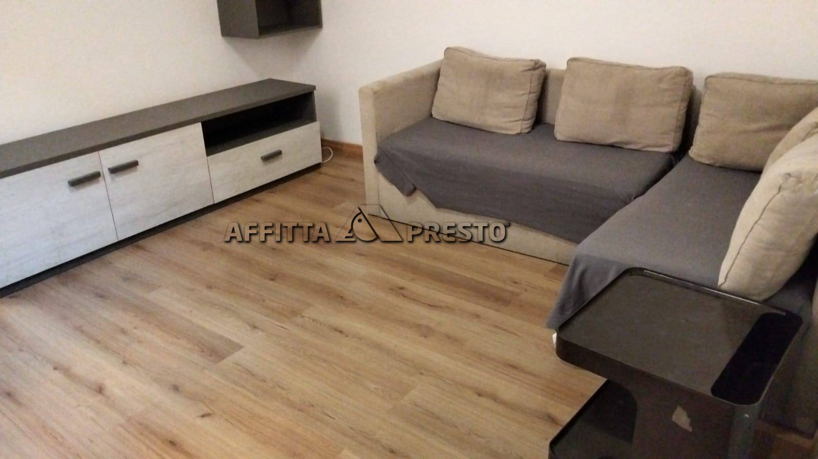 Appartamento in affitto a Forl, Centro