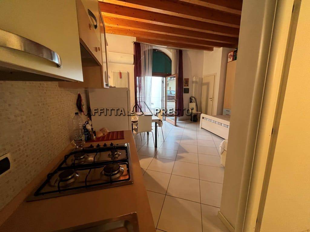 Appartamento in affitto a Forl