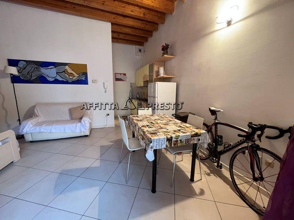 Appartamento in affitto a Forl