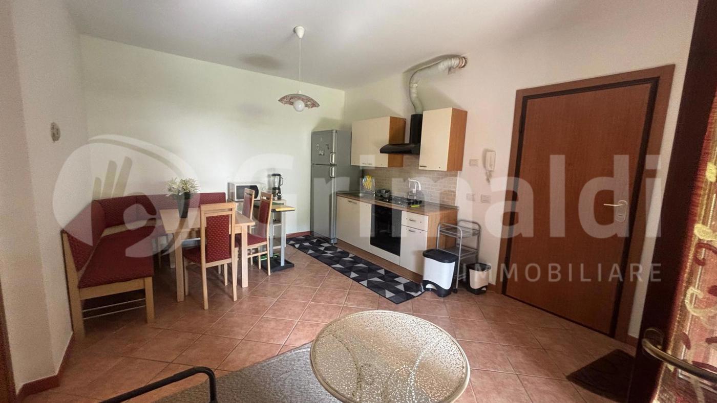Bilocale in vendita a Parona