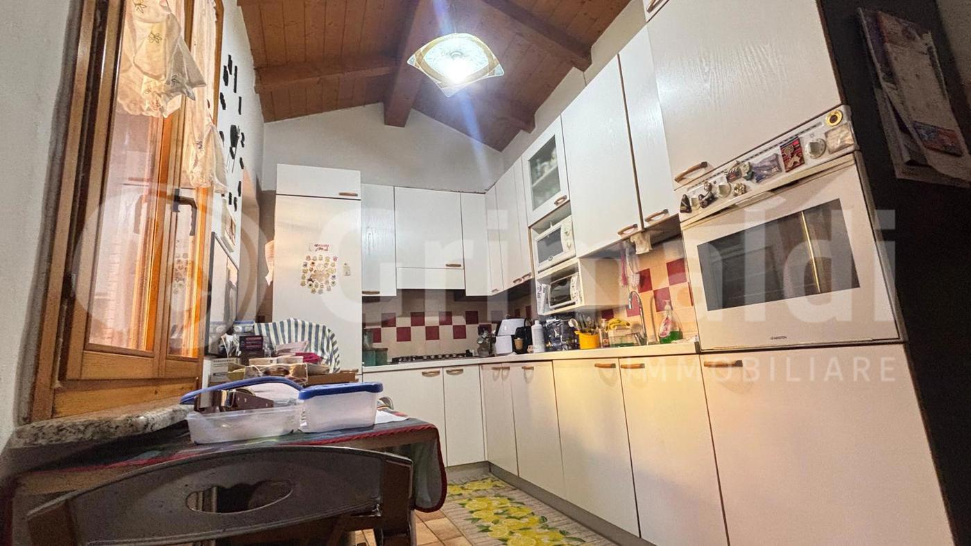 Villa con giardino a Corbetta