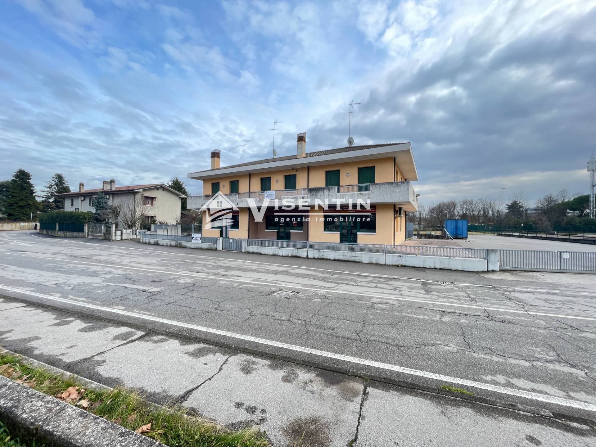 Negozio in vendita a Treviso