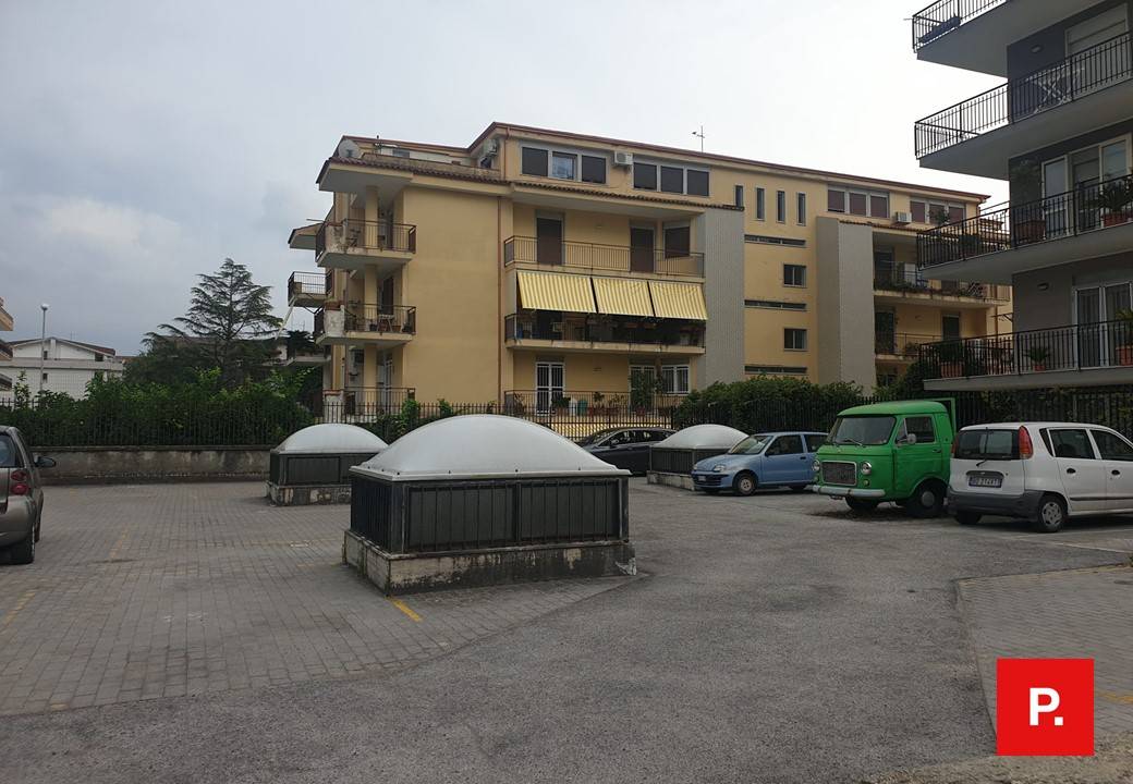 Deposito in vendita a Caserta