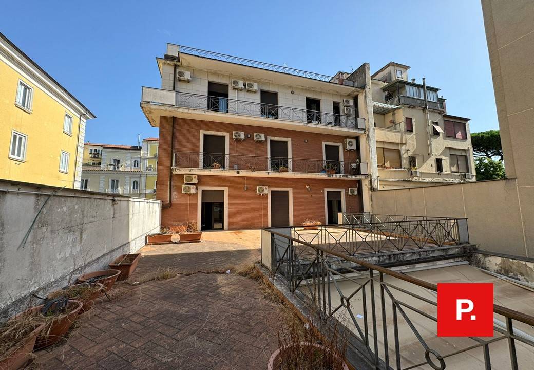 Appartamento in vendita a Caserta, Centro