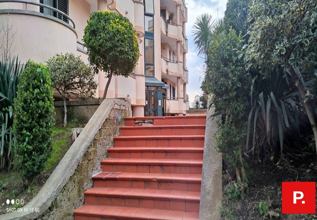 Appartamento in affitto a Caserta, Tredici