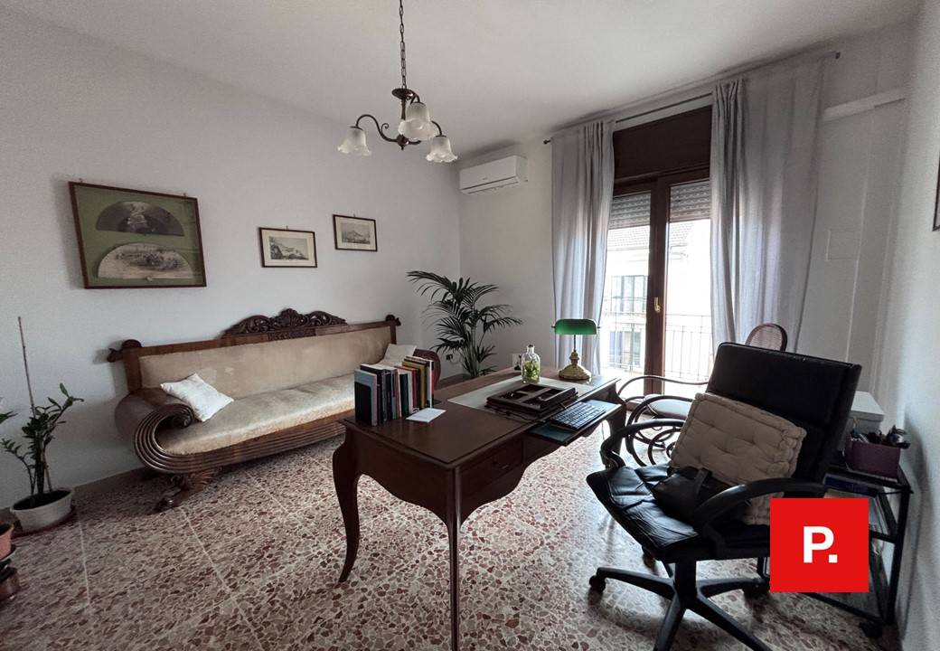 Appartamento in vendita a Caserta, Centro