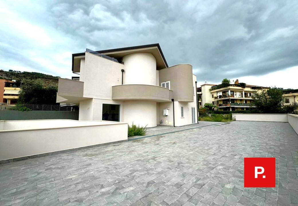 Villa in affitto a Caserta