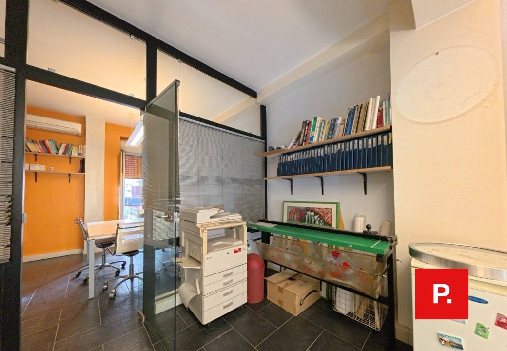 Studio/Ufficio in vendita a Caserta, Centro