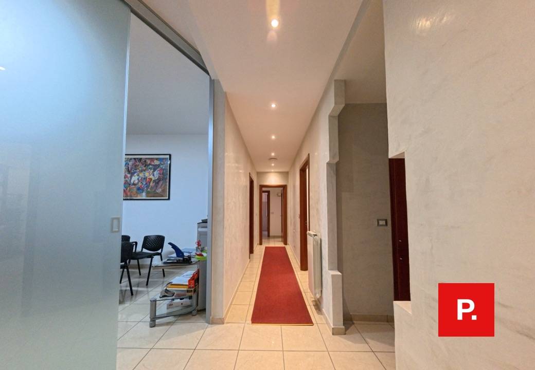 Studio/Ufficio in vendita a Caserta, Centro