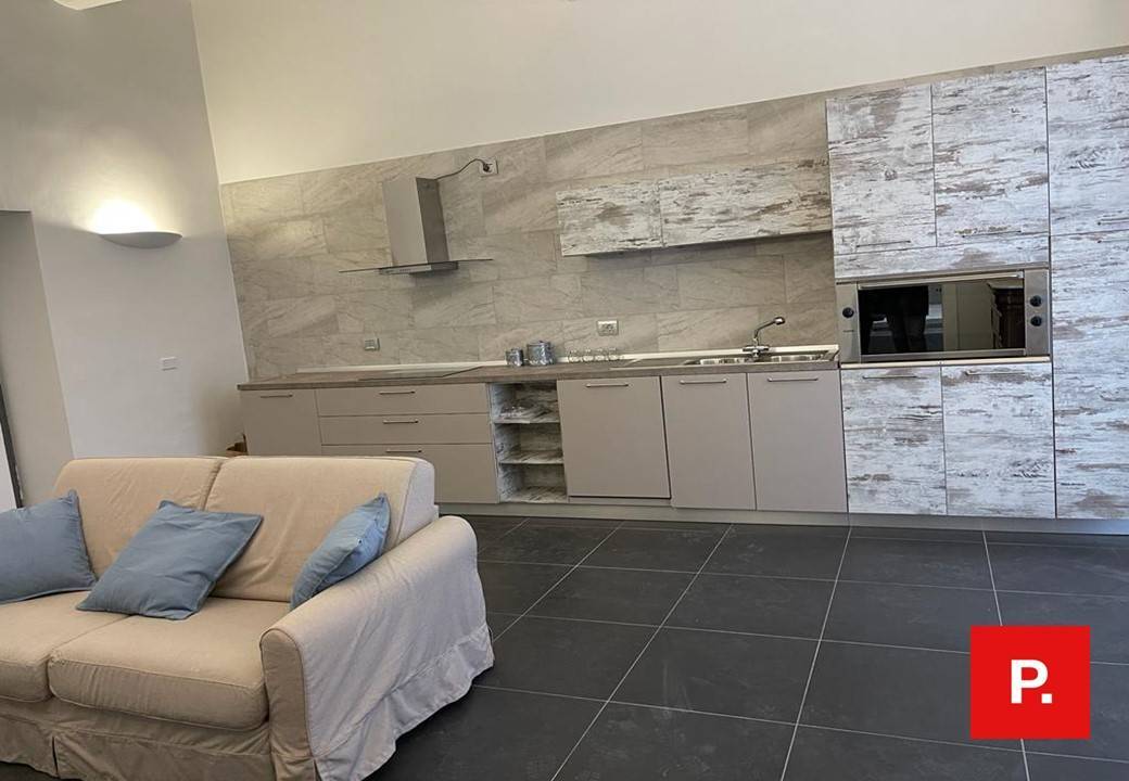 Appartamento in vendita a Caserta, Centro