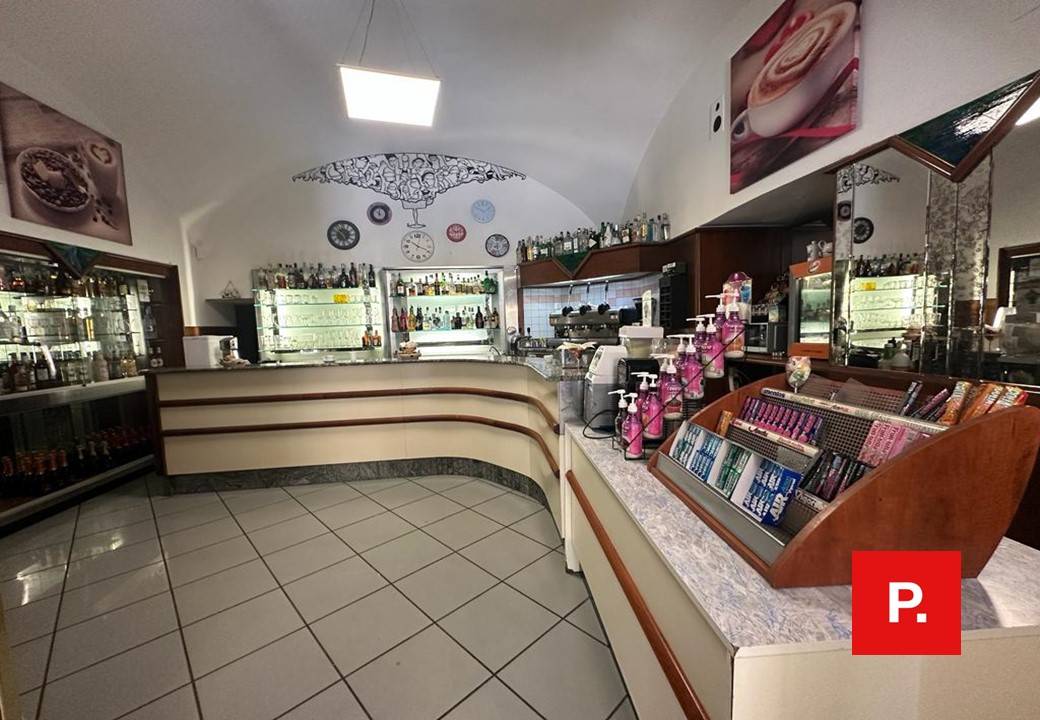 Attivit commerciale in vendita a Caserta, Centro