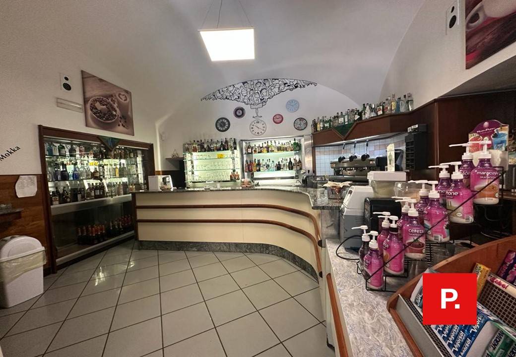 Attivit commerciale in vendita a Caserta, Centro