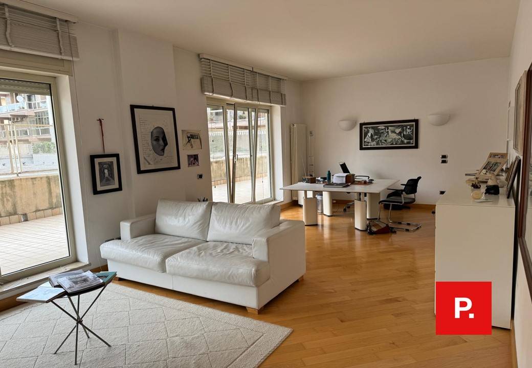 Studio/Ufficio in affitto a Caserta, Centro