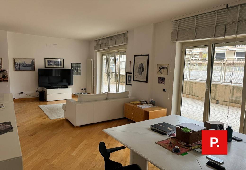 Studio/Ufficio in affitto a Caserta, Centro