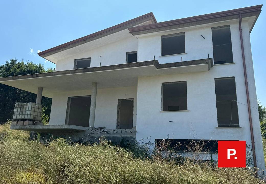 Villa in vendita a Limatola, Limatola