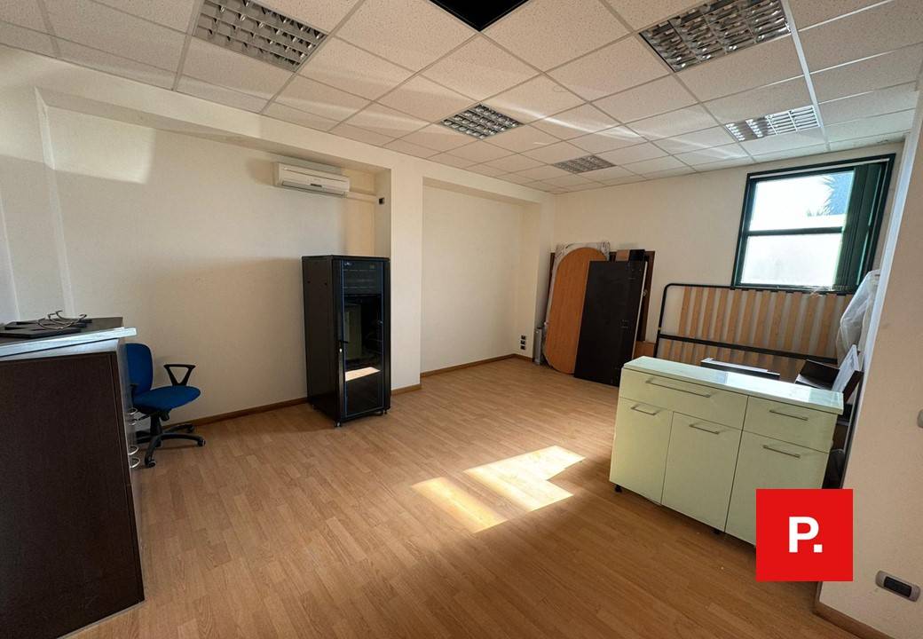 Studio/Ufficio in affitto a Vitulazio