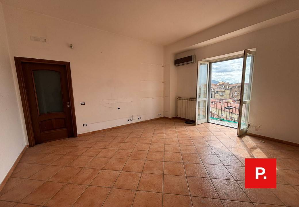 Appartamento in affitto a Caserta, Centro