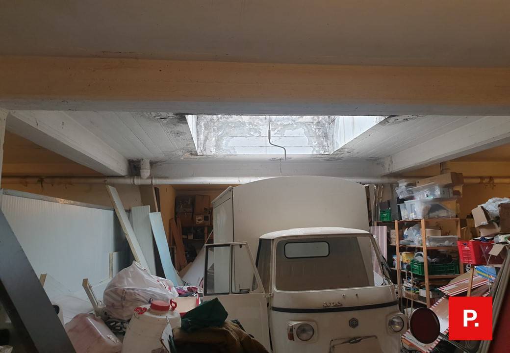 Deposito in vendita a Caserta