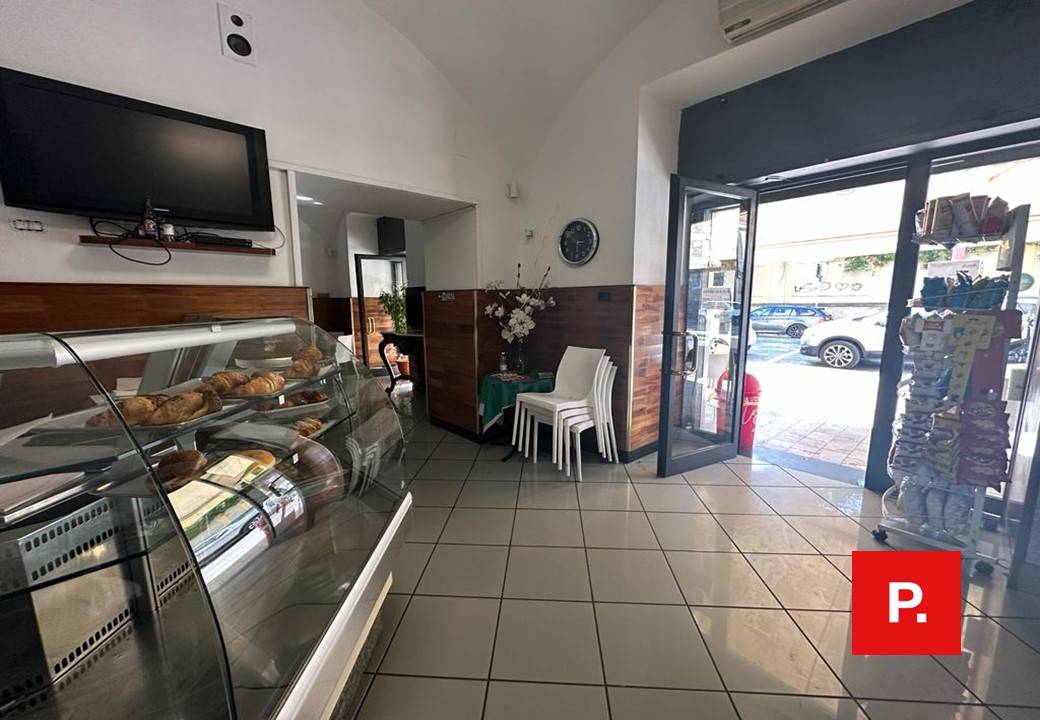 Attivit commerciale in vendita a Caserta, Centro