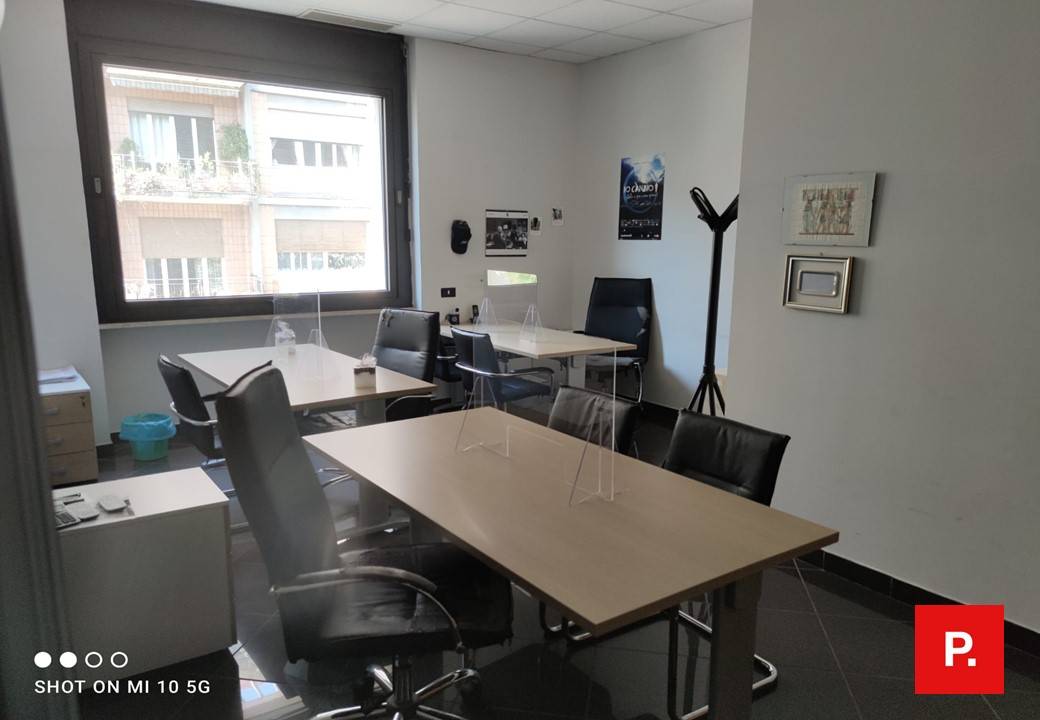 Studio/Ufficio in vendita a Caserta, Centro