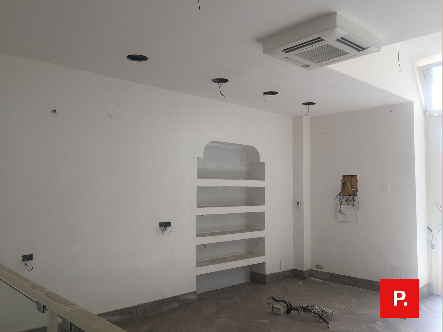 Locale commerciale in affitto a Caserta, Centro