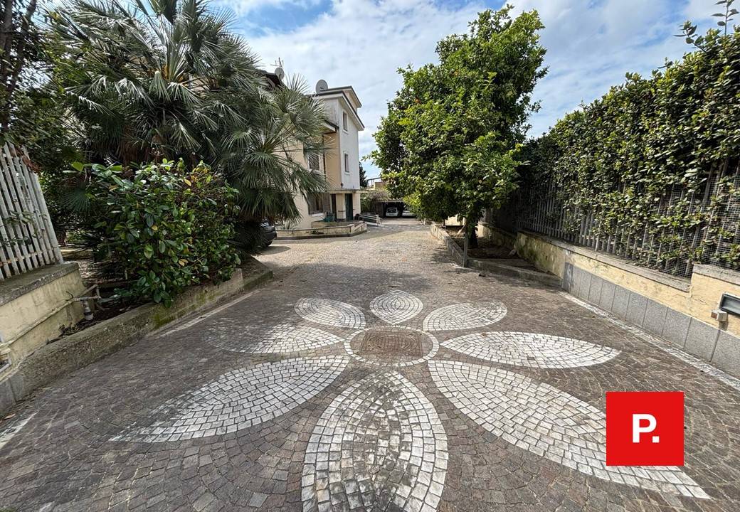 Villa in vendita a Caserta, San Leucio