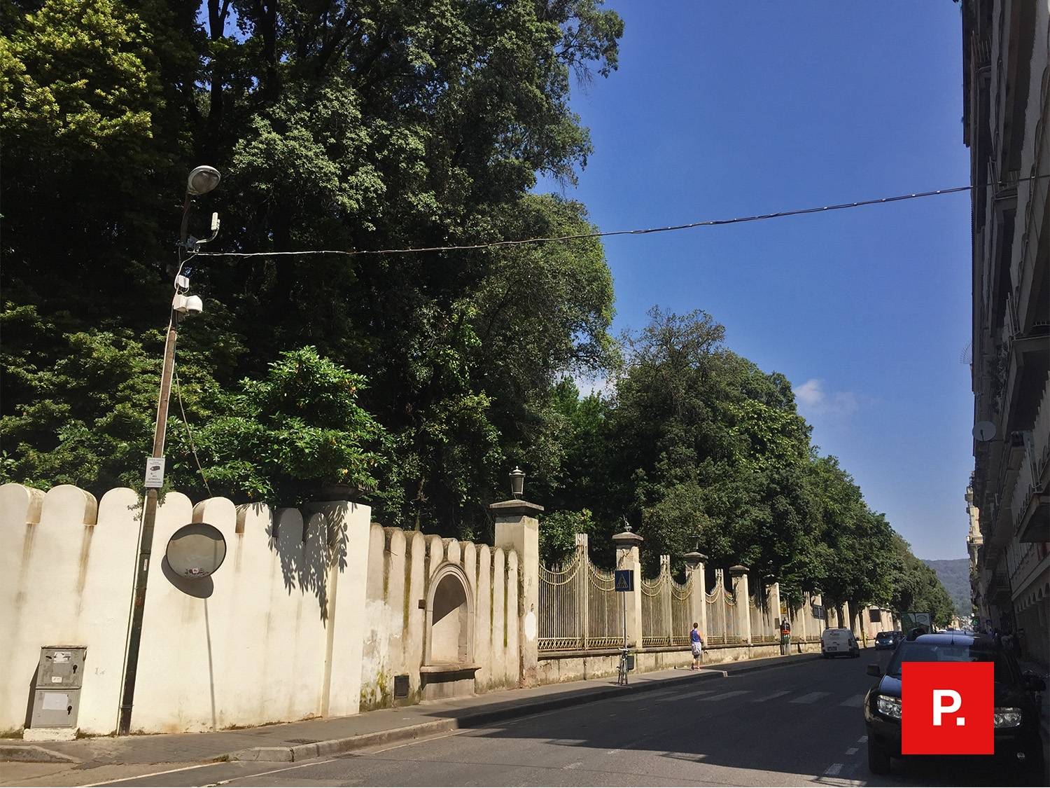 Locale commerciale in affitto a Caserta, Centro