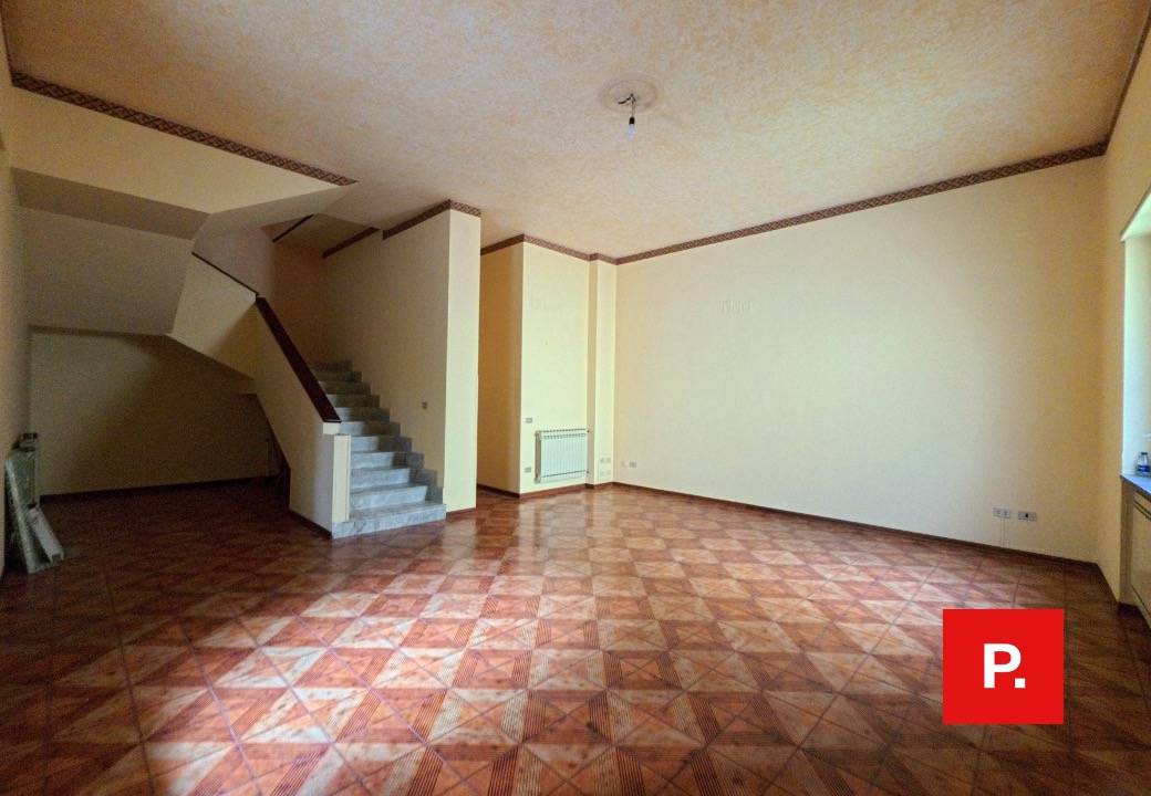 Appartamento in vendita a Caserta, Centro