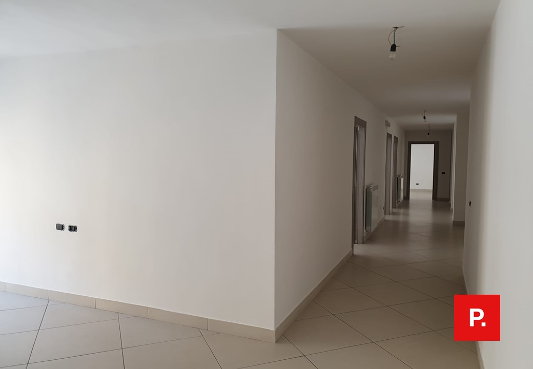 Studio/Ufficio in vendita a Caserta, Centro