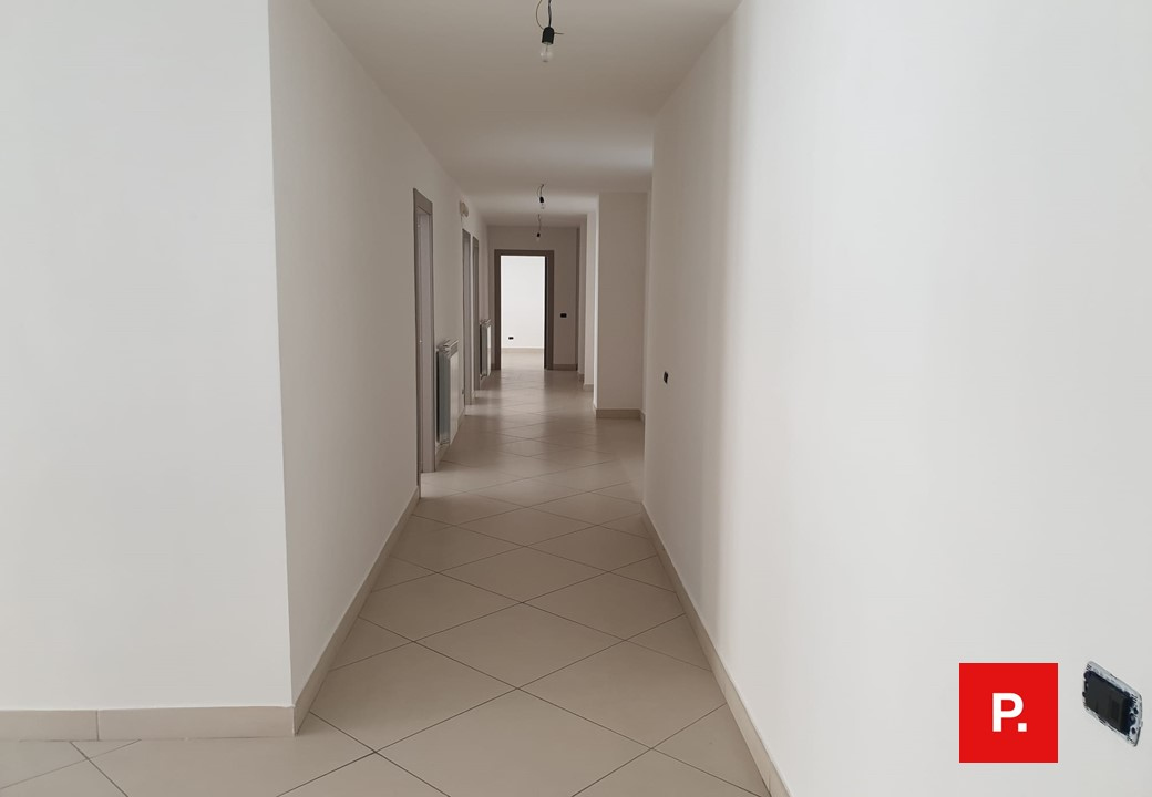 Studio/Ufficio in vendita a Caserta, Centro