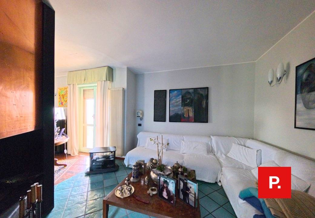 Appartamento in vendita a Caserta, Sala