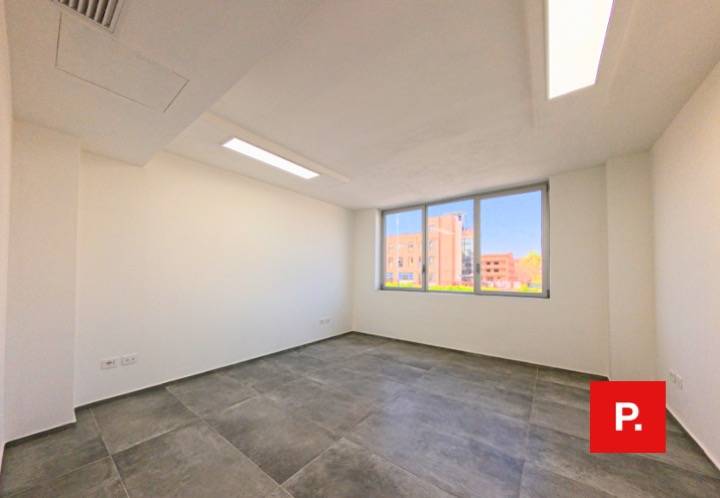 Studio/Ufficio in vendita a Caserta, Centro