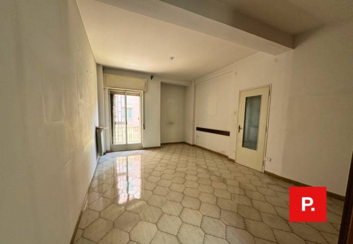 Appartamento in vendita a Caserta, Centro