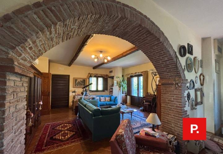 Villa in vendita a Castel Morrone