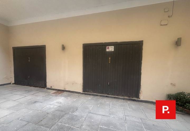 Box o garage in affitto a Caserta, Centro