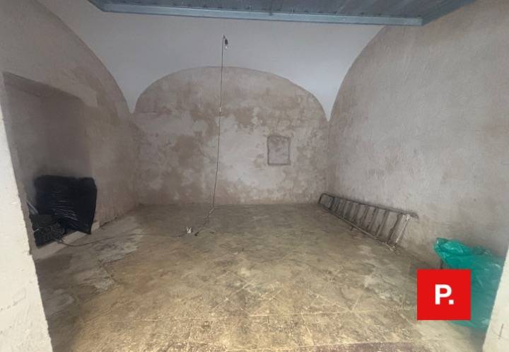 Box o garage in affitto a Caserta, Centro