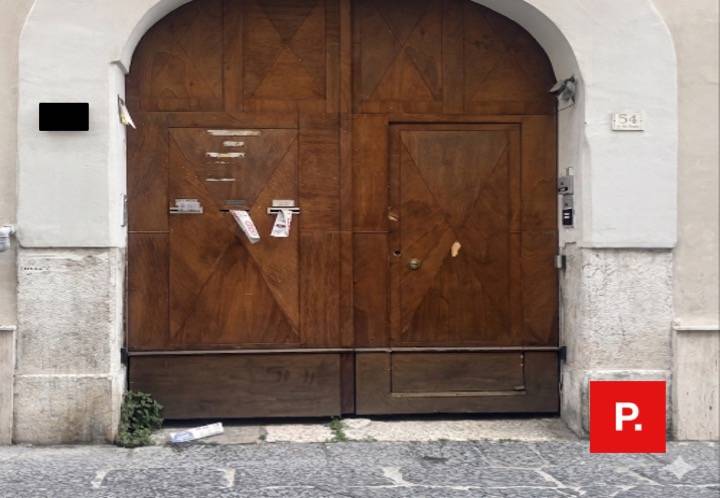Box o garage in affitto a Caserta, Centro