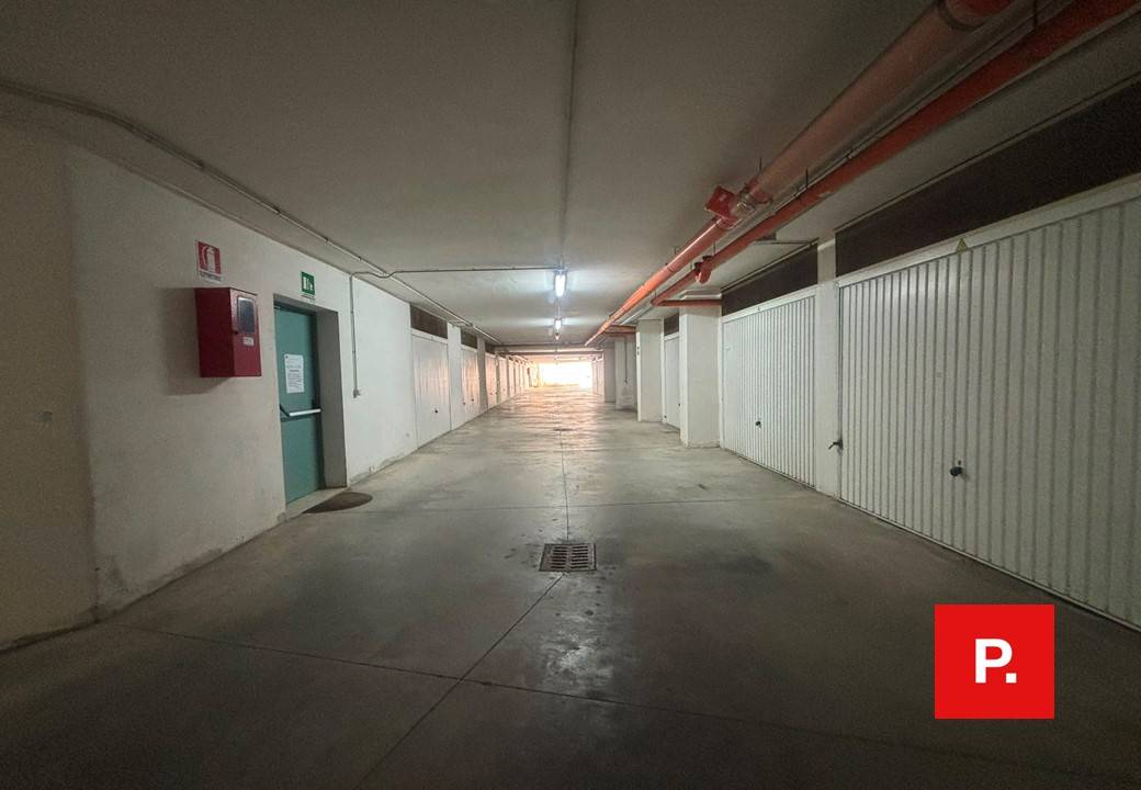 box auto in affitto a Caserta, Caserta 2 (Cerasola)