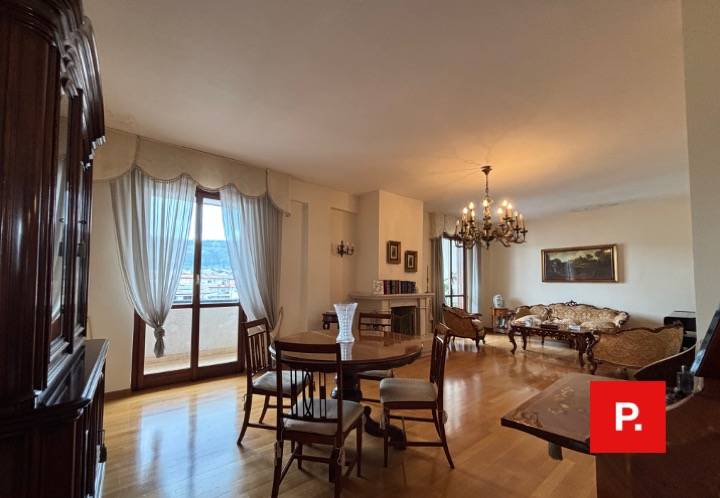 Appartamento in vendita a Caserta, Petrarelle