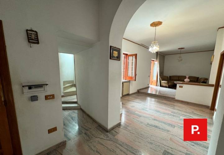 Casa singola in vendita a Castel Morrone
