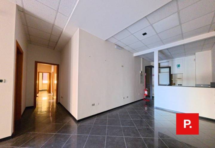 Appartamento in vendita a Caserta, Centro